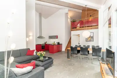 Image de Appartement de luxe, belle terrasse (partiellement couverte), Wifi gratuit et parking