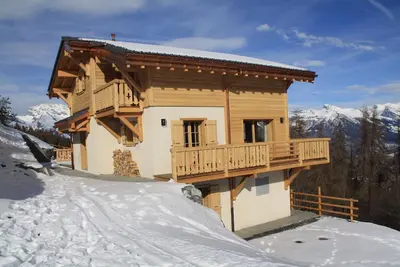 Image de Superbe chalet neuf pour 10 personnes - Verbier 4 Vallées avec 15% de réduction sur le forfait de ski