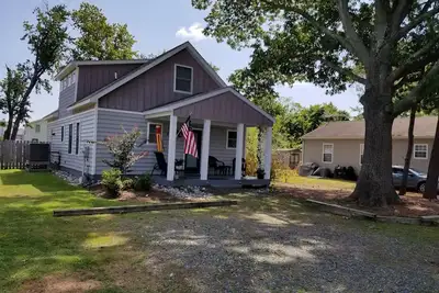 Image de Cottage centre-ville sur une rue calme