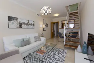 Image de Penthouse en duplex de luxe neuf sur la plage de Manilva