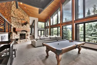 Image de Jusqu'à 25% de réduction à 5 minutes de Deer Valley! Incroyable maison contemporaine idéale pour les familles