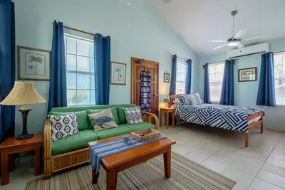 Image de Sunset Beach Casita! - Bungalow indépendant, plat et plat - plage privée