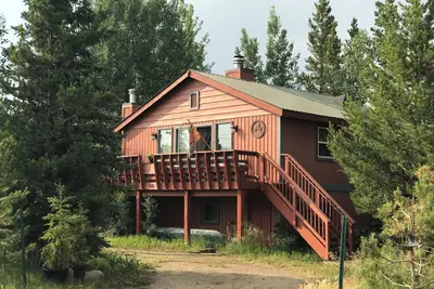 Image de Mountain House en bordure du parc national des Rocheuses et du Grand Lac