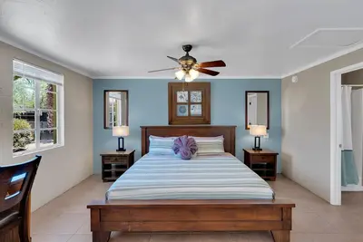 Image de Desert Rendezvous in Midtown Tucson - Proche de tout! !