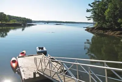 Image de Oceanfront Cottage For 2, Quiet, Kayaking, view The Natural Beauty All Around You