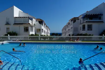 Image de Fontaines Nerja. Luxe Centre ville. Plage. Piscine. Wi-Fi. Licence touristique