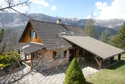 Image de La Pommière Grand chalet  5 * - Superbes vues - 20% remise sur forfaits de ski
