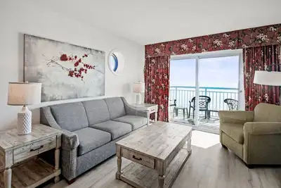 Image de Tarif de dernière minute, Direct Oceanfront 4br / 3ba, Sleep 16, Situation centrale