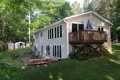 Image de Waterfront Lake House \/ Cabin sur Crane Lake près de Pickerel Wi - voir notre vidéo!