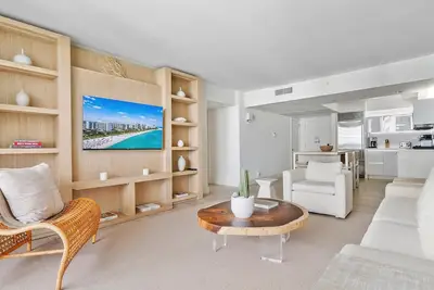 Image de **Luxueux! 5 * 1/1 Condo-Hôtel au bord de la plage à South Beach, unité 1009