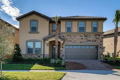 Image de Belle maison 9Bed / 6Bath - Idéal pour Disney, lits impressionnants!
