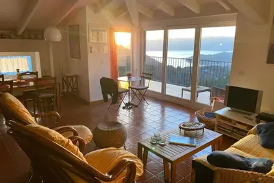 Image de Spacious apartment, close to the sea, sea view, free shuttle bus to the beach