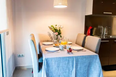 Image de Apartaments Grup Claustre