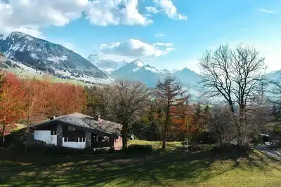 Image de Chalet de luxe de 6 chambres avec vue imprenable dans l'Oberland bernois