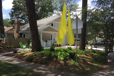 Image de Amazing Beach Home au Vb Oceanfront! Marchez jusqu'à la plage et plus encore!