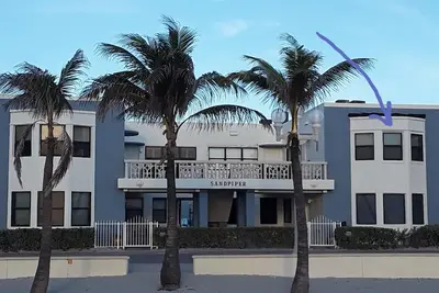 Image de Direct Beach & Broadwk * * Vue Spectacluaire * Moderne * Clean * Parc Gratuit Incl. *