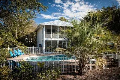 Image de Super endroit. Mer / Vieux Seagrove, piscine privée, 3 min à pied de l'accès à la plage.