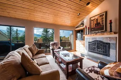 Image de Magnifique maison de ville. Spa privatif. Garage privé. Super endroit.