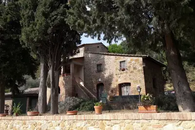 Image de Villa près du centre historique de Montepulciano avec un grand jardin pour les familles