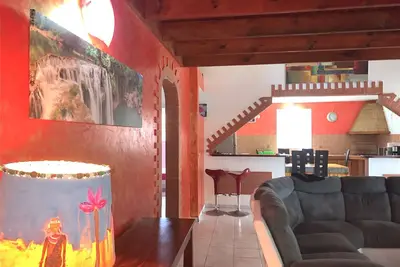 Image de Villa Tout Confort Avec Grande Piscine PRIVÉE<br>