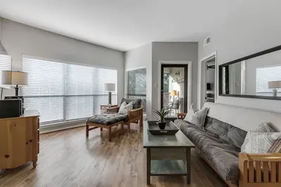 Image de Condo confortable avec un accès facile au Comal, au centre-ville et à Schlitterbahn.