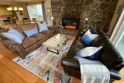 Image de Spacieux et confortable, 3Bed / 2bath Condo près de tout dans Teton Village