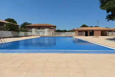 Image de Résidence Classée 3*** Piscine - Vélos prêtés - Wifi gratuit - Climatisation