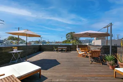 Image de Maison de plage urbaine moderne et écologique de Venise