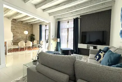 Image de Elégant appartement 130 mètres 3 chambres et 3 salles de bain à Paseo Colon