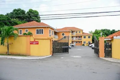 Appartement meublé 1 chambre à Gated Complex