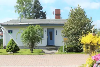 Image de Maison de vacances paisible avec terrasse