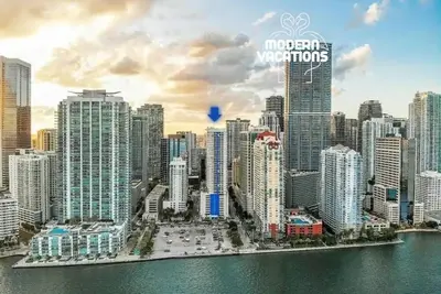 Image de Promenade de Brickell Bay - Condo de luxe au bord de l'eau