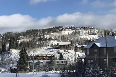 Image de Récemment rénové, étapes pour les restaurants, vue sur la montagne, sur la ligne de bus gratuite