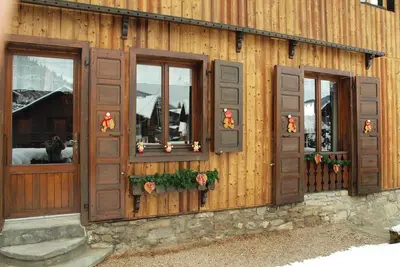 Image de Agréable et cosy appartement 85m² à proximité immédiate des pistes.