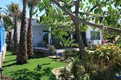 Image de Villa vue mer 230m2, 100m plage, piscine, jardin, barbecue. . .