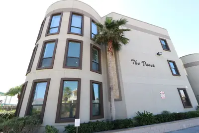 Image de The Dunes Condominiums by Cheap Getaway