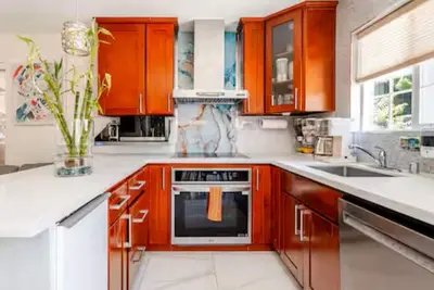 Image de CentralDowntownSanJose-Near by Sap, Airport, GemModernCraftsmanHome