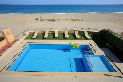 Image de Beach Front Villa for 12, By Beach & All Amenities