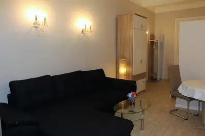 Image de Exclusive appartement de vacances dans immeuble ancien de Berlin avec terrasse privée