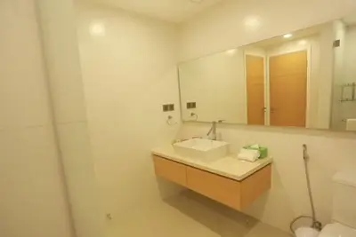Image de Ocean Villas Beach Resort