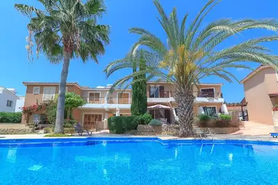 Image de Villa côtière à Paphos avec piscine
