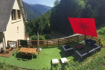 Image de La Maison d'Ilhan, Vue Imprenable Sur Le Louron
