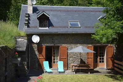Image de Chalet de charme 3* Ă 5 mn de Luchon Centre et 15 mn de Peyragudes. Jardin clĂ´t