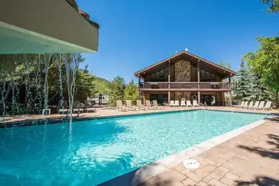 Image de Cozy Park City Condo, 2 Br + Loft