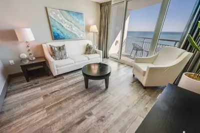 Image de Nouvellement rénové! Oceanfront! Bâtiment moderne, coeur de Myrtle15th floor!