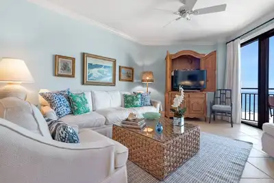 Image de 504c - Vues magnifiques sur le golfe Ă partir de ce condo 3br!
