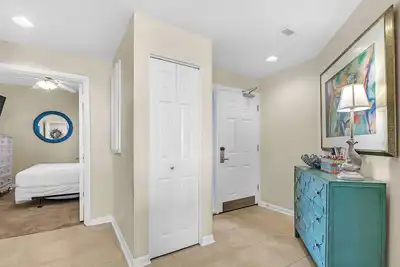 Image de 904e - Confort pendant des jours dans ce condo 3br relaxant!