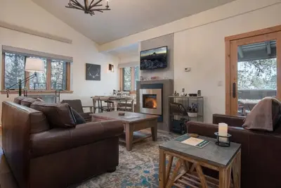 Image de Une retraite moderne de 2 chambres à coucher, située à Wilson
