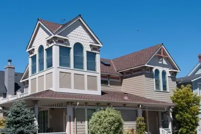 Pain d'épice - Pacific Grove House - Près de la plage