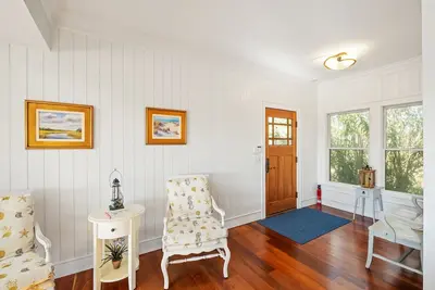 Image de Aquarelle est un refuge Oceanfront 4br \/ 3ba Bald Head Island avec bain �������� remous!
